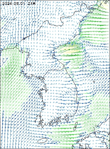 2026-08-01 21 : 00