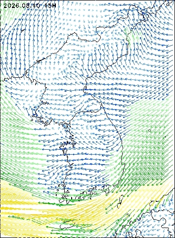 2026-08-10 15 : 00