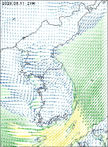 2026-08-11 21 : 00