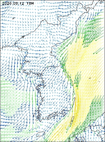 2026-08-12 18 : 00