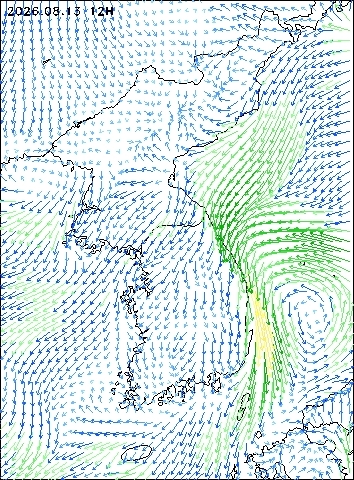 2026-08-13 12 : 00