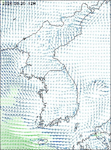 2026-08-20 12 : 00