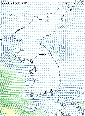 2026-08-21 21 : 00
