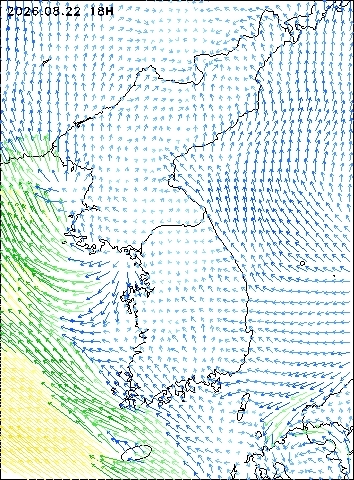 2026-08-22 18 : 00