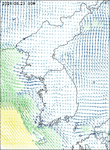 2026-08-23 00 : 00