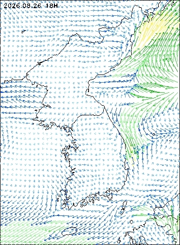 2026-08-26 18 : 00